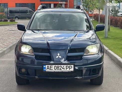 Mitsubishi Outlander 2004 - фото 2