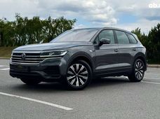 Продажа б/у Volkswagen Touareg 2021 года - купить на Автобазаре