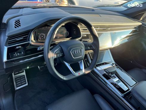 Audi Q8 2021 - фото 23