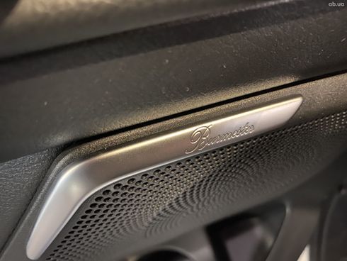 Mercedes-Benz V-Класс 2020 - фото 37