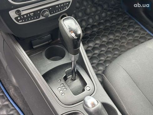 Renault Megane 2011 - фото 24