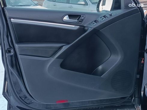 Volkswagen Tiguan 2013 черный - фото 20