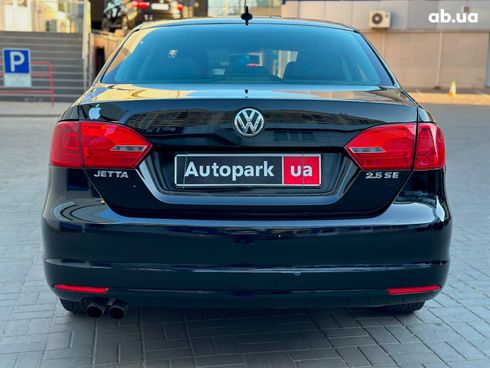 Volkswagen Jetta 2012 черный - фото 6