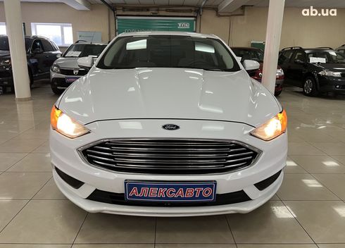 Ford Fusion 2016 белый - фото 11