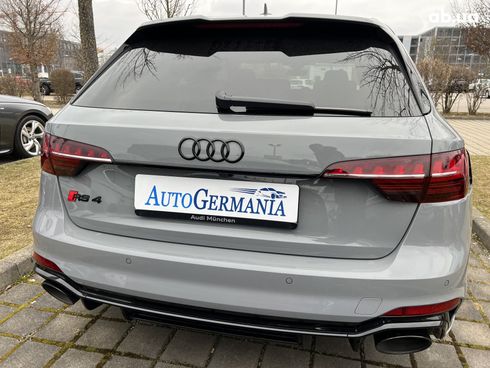 Audi RS 4 2023 - фото 12