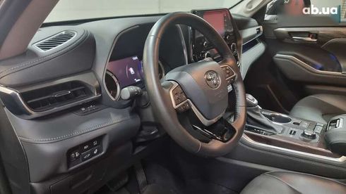Toyota Highlander 2022 - фото 10