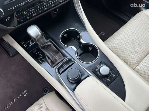 Lexus RX 2016 - фото 20