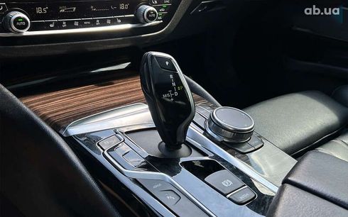BMW 5 серия 2018 - фото 17