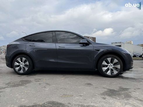 Tesla Model Y 2023 - фото 2