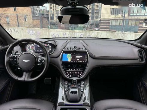 Aston Martin DBX 2021 - фото 19