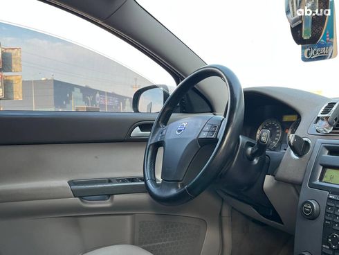 Volvo V50 2008 белый - фото 40