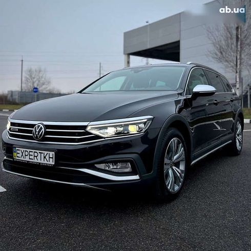 Volkswagen passat alltrack 2020 - фото 7