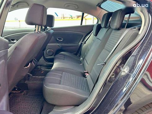 Renault Fluence 2015 - фото 9