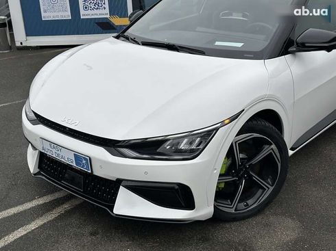 Kia EV6 2023 - фото 11