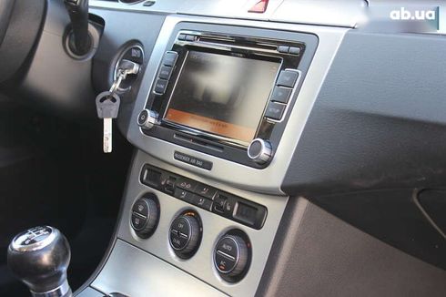 Volkswagen Passat 2008 - фото 19