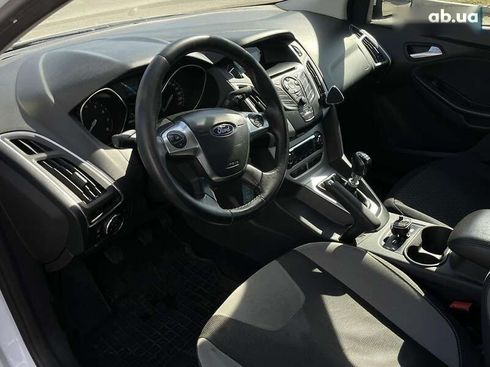 Ford Focus 2013 - фото 14