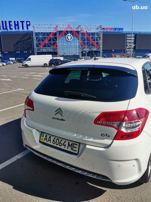 Citroёn C4 2012 белый - фото 5