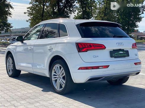 Audi Q5 2016 - фото 12