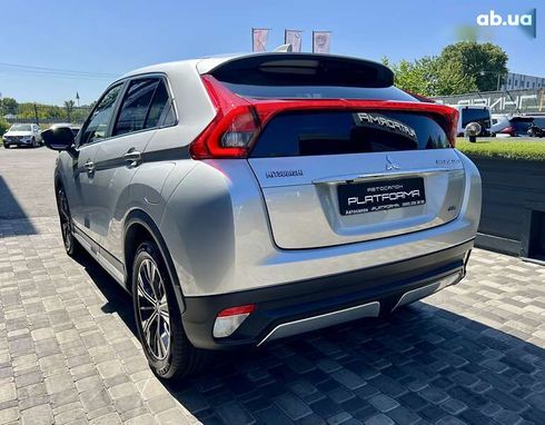 Mitsubishi Eclipse Cross 2018 - фото 8