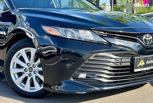 Toyota Camry 2017 - фото 5