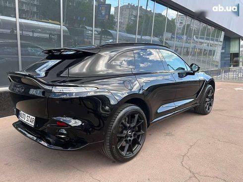 Aston Martin DBX 2021 - фото 5