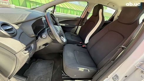 Renault Zoe 2021 - фото 15