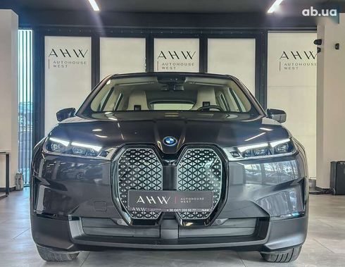 BMW iX 2022 - фото 2