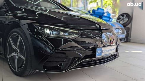 Mercedes-Benz EQE-Класс 2022 - фото 16
