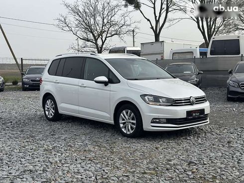 Volkswagen Touran 2016 - фото 13