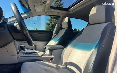 Toyota Camry 2013 - фото 18
