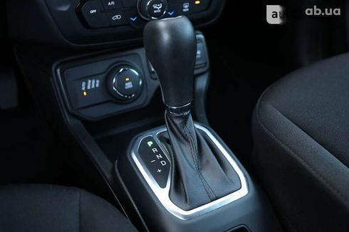 Jeep Renegade 2020 - фото 19