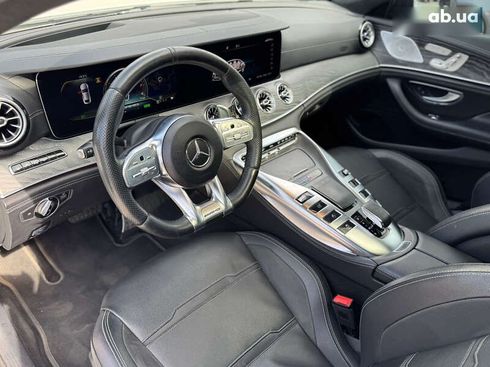 Mercedes-Benz AMG GT 4 2019 - фото 18