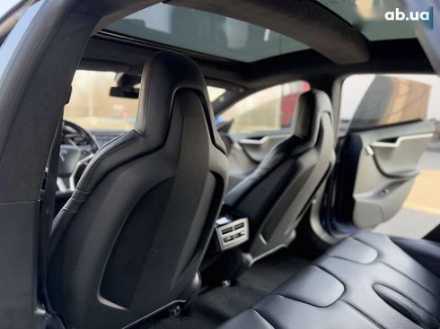 Tesla Model S 2016 - фото 28