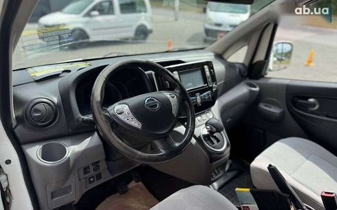 Nissan e-NV200 2015 - фото 8