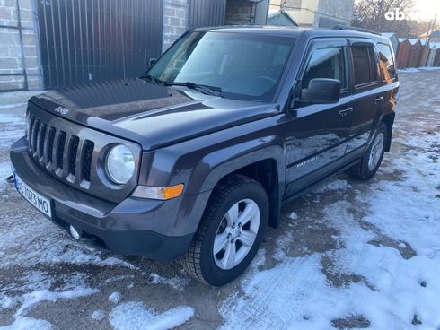 Jeep Patriot 2016 серый - фото 8