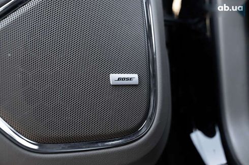 Chevrolet Suburban 2015 - фото 16