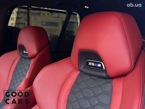 BMW X5 M 2022 - фото 20