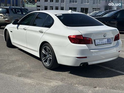 BMW 5 серия 2016 - фото 6