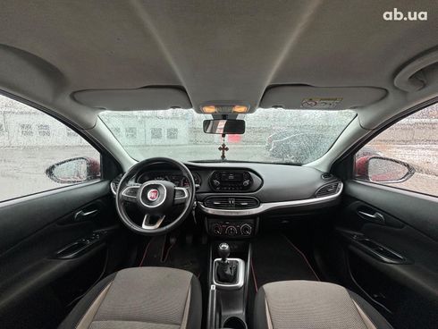 Fiat Tipo 2018 красный - фото 21