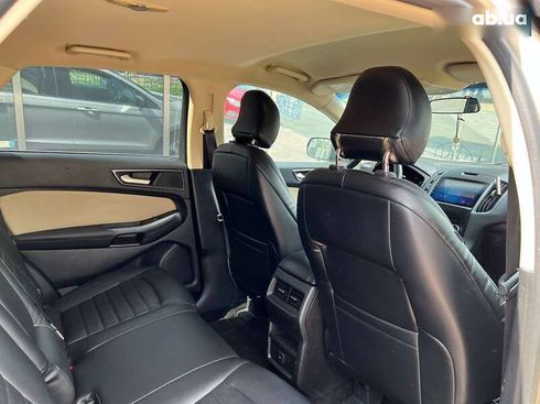 Ford Edge 2018 - фото 27