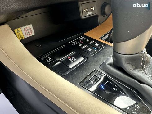 Lexus RX 2021 - фото 12