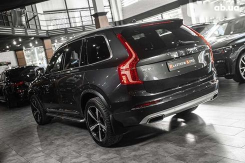 Volvo XC90 2017 - фото 26