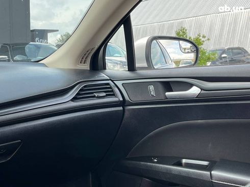 Ford Fusion 2017 серый - фото 15