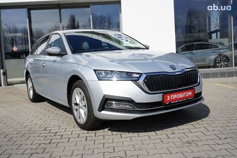 Skoda Octavia 2020 - фото 14