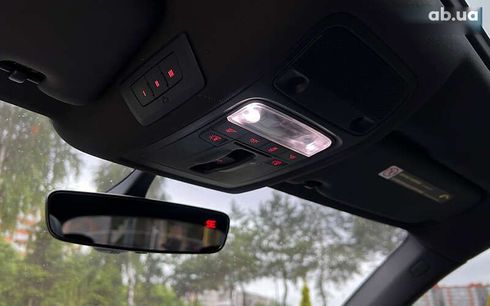 Audi Q3 2016 - фото 29