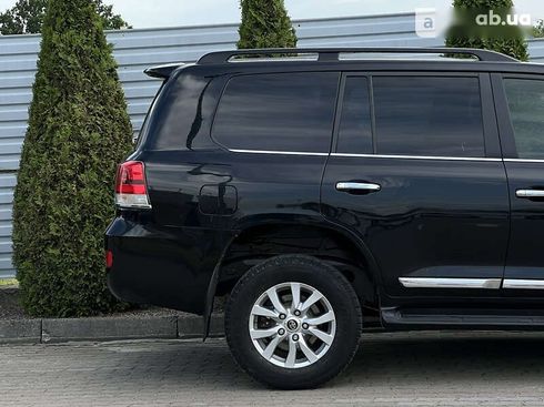 Toyota Land Cruiser 2016 - фото 4