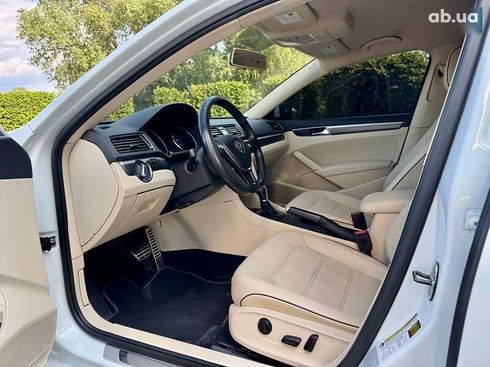 Volkswagen Passat 2017 - фото 19