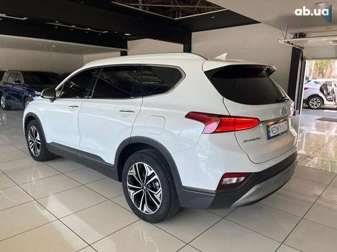 Hyundai Santa Fe 2018 - фото 6