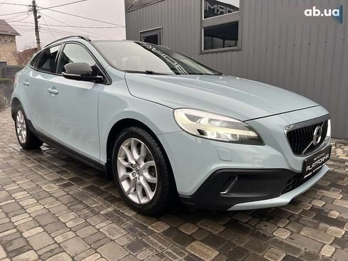Volvo V40 Cross Country 2016 - фото 11