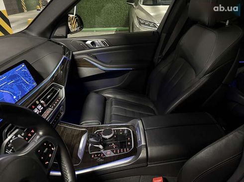 BMW X5 2019 - фото 25